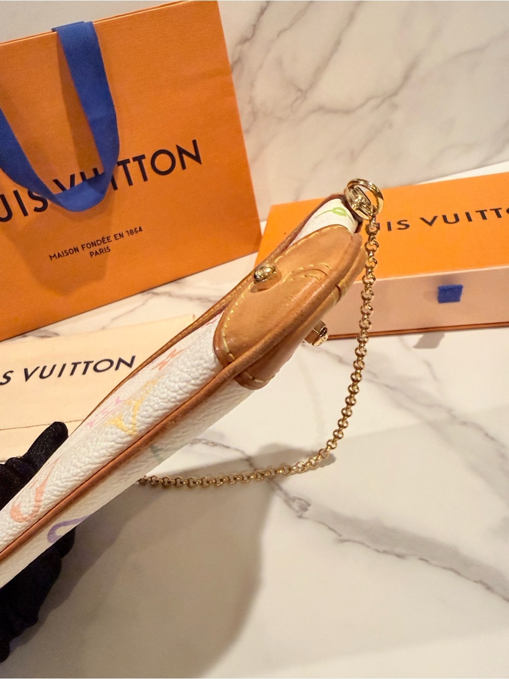 Louis Vuitton Milla Multicolor Pochette - Picture 8 of 17